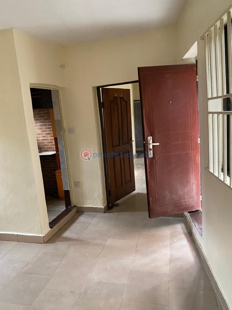 2 bedroom Block Of Flats For Rent Off Lawanson/ojuelegba Road Ojuelegba Surulere Lagos - 3