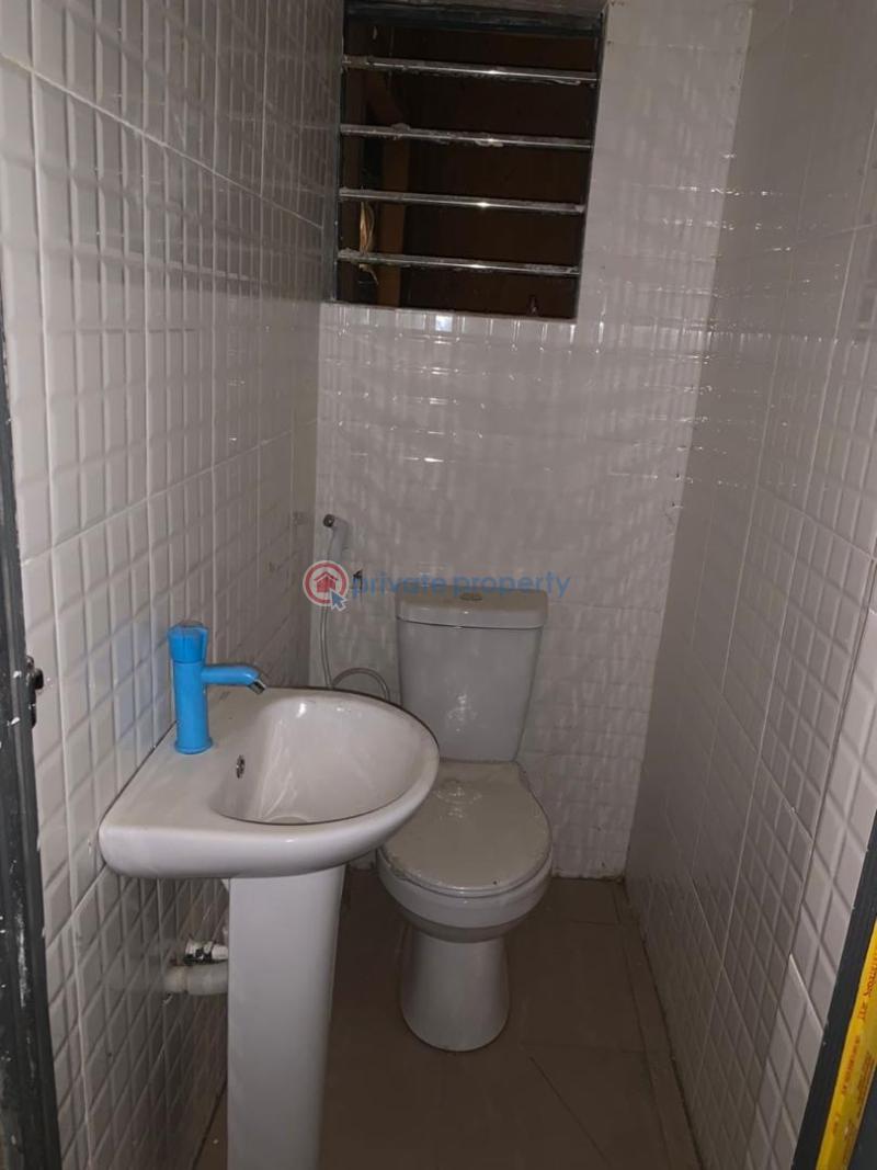 2 bedroom Block Of Flats For Rent Along Unilag Estate Magodo Phase 1 Magodo Kosofe/Ikosi Lagos - 5