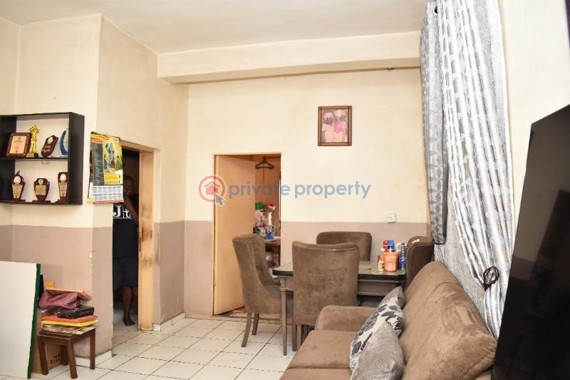 2 bedroom Block Of Flats For Sale By Old Tantalizer Garki II Abuja Phase 1  - 8