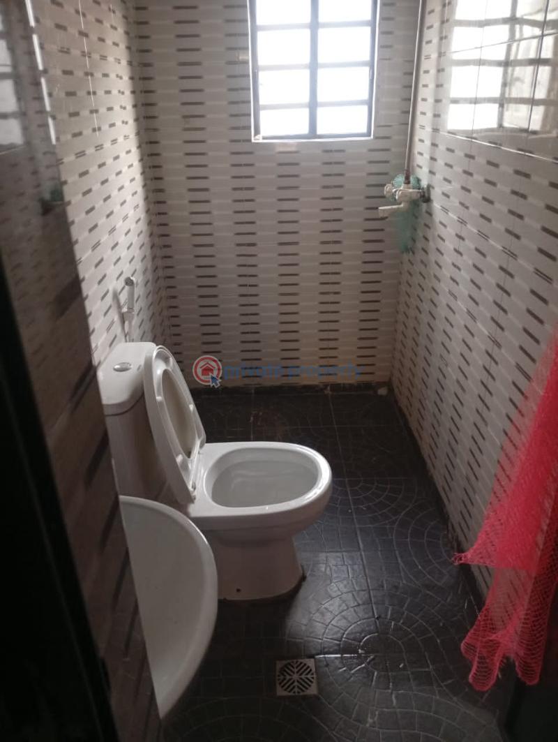 2 bedroom Block Of Flats For Rent Oyebanjo Solarin Street Ketu Lagos. Alapere Kosofe/Ikosi Lagos - 2
