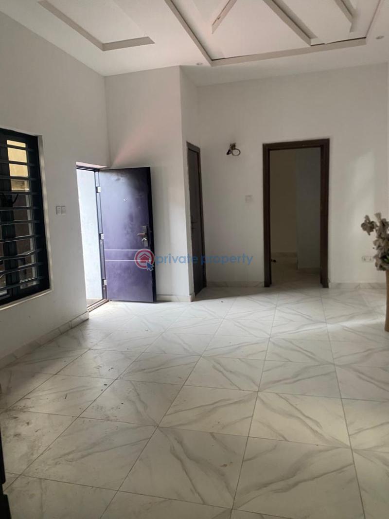 2 bedroom Block Of Flats For Rent Olowora Magodo Kosofe/Ikosi Lagos - 9