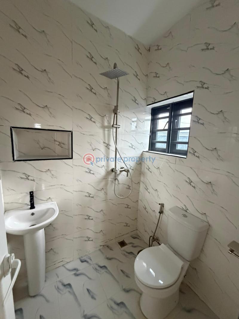 2 bedroom Block Of Flats For Rent Kasumu, Tipper Garage, Akala Express, Ibadan Akala Express Ibadan Oyo - 4
