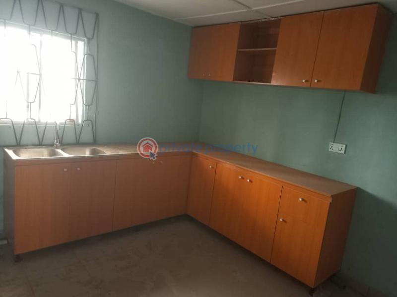 2 bedroom Block Of Flats For Rent Fatimo, Odo Ona Apata/ Dugbe Road, Ibadan Ibadan Oyo