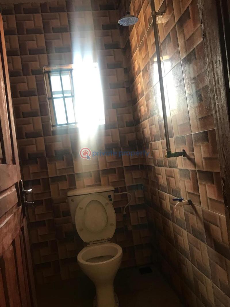 2 bedroom flat - 2 2 bedroom Block Of Flats For Rent Adeoje Estate,first Richbam, Akala Express, Ibadan Akala Express Ibadan Oyo - 2