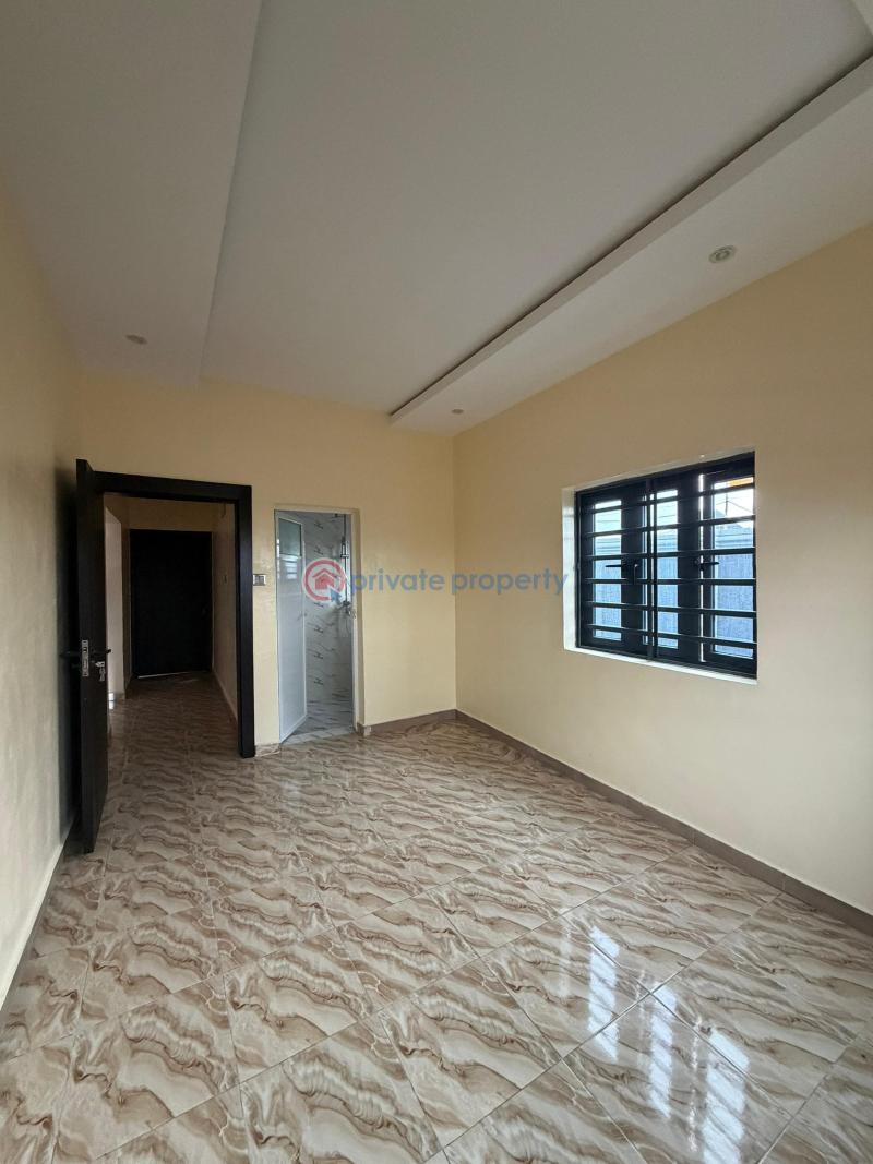 2 bedroom Block Of Flats For Rent Kasumu, Tipper Garage, Akala Express, Ibadan Akala Express Ibadan Oyo - 2