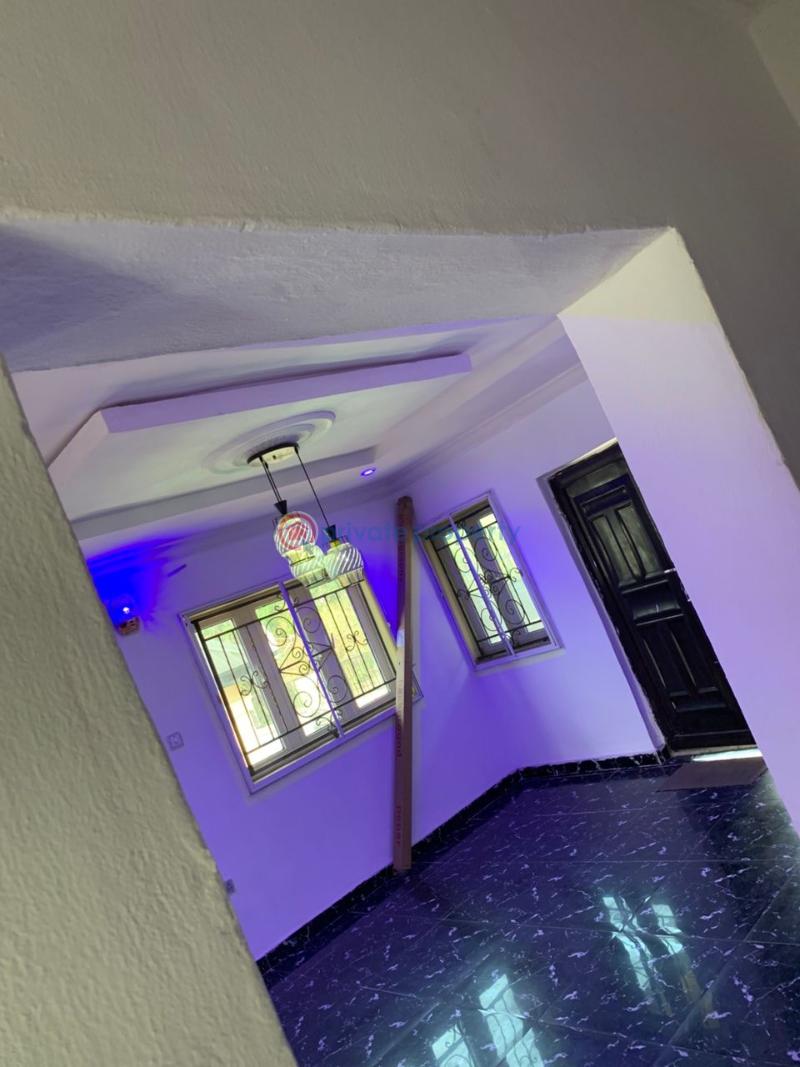 2 bedroom Block Of Flats For Rent Odeku Along Liberty Academy Road Akala Express Ibadan Oyo - 7