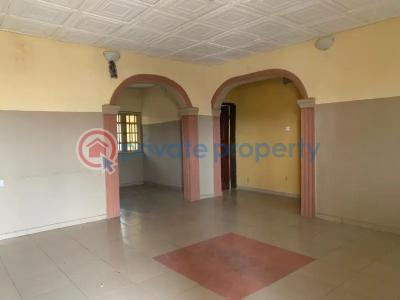 2 bedroom Flat & Apartment For Rent Abiola Area, Along Ijaye Iseyin Road, Moniya, Ibadan Ibadan Oyo - 1