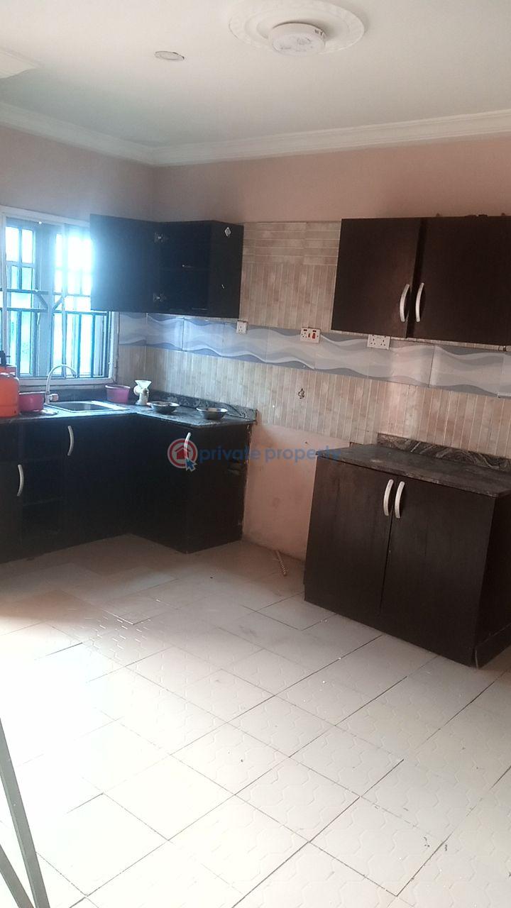 2 bedroom Block Of Flats For Rent Off Lawanson Lawanson Surulere Lagos - 6