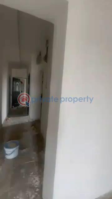 2 bedroom Block Of Flats For Rent 📍 Karounwi Street, Via Oduduwa, Surulere, Lagos Itire-Ikate Surulere Lagos - 2