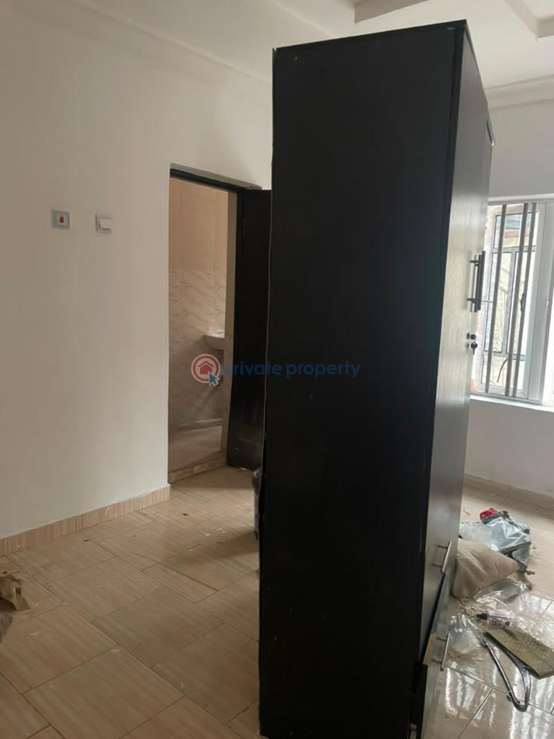 2 bedroom Block Of Flats For Rent Ikolaba Gra, New Bodija, Ibadan Bodija Ibadan Oyo - 3