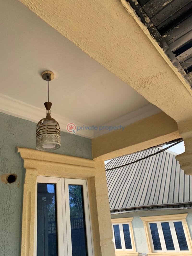 2 bedroom Block Of Flats For Rent Odeku Along Liberty Academy Road Akala Express Ibadan Oyo - 3