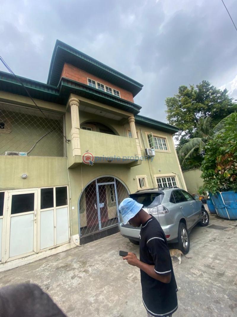 2 bedroom Block Of Flats For Rent Magodo Gra Phase 1 Magodo Kosofe/Ikosi Lagos - 0