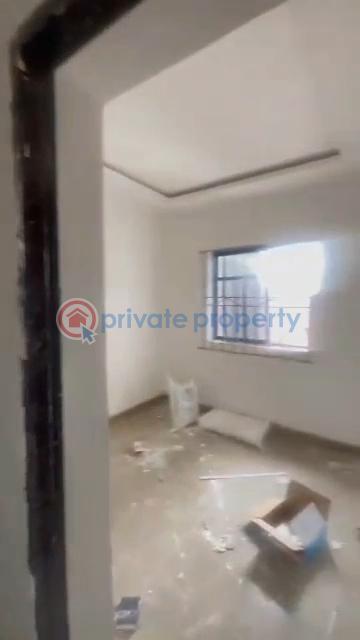 2 bedroom Block Of Flats For Rent 📍 Karounwi Street, Via Oduduwa, Surulere, Lagos Itire-Ikate Surulere Lagos - 8