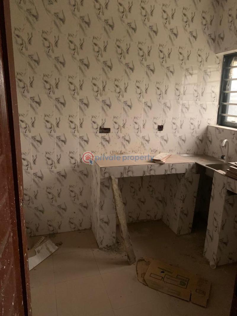 2 bedroom Block Of Flats For Rent Along Unilag Estate Magodo Phase 1 Magodo Kosofe/Ikosi Lagos - 3