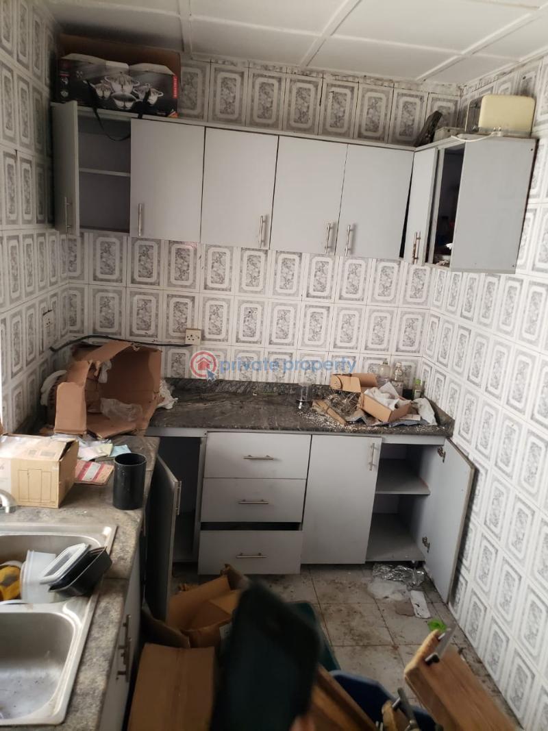 2 bedroom Block Of Flats For Rent Magodo Gra Phase 1 Magodo Kosofe/Ikosi Lagos - 3