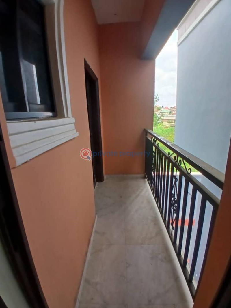 Flat & Apartment For Rent At Ologede Estate, New Garage, Ibadan Ibadan Oyo - 2