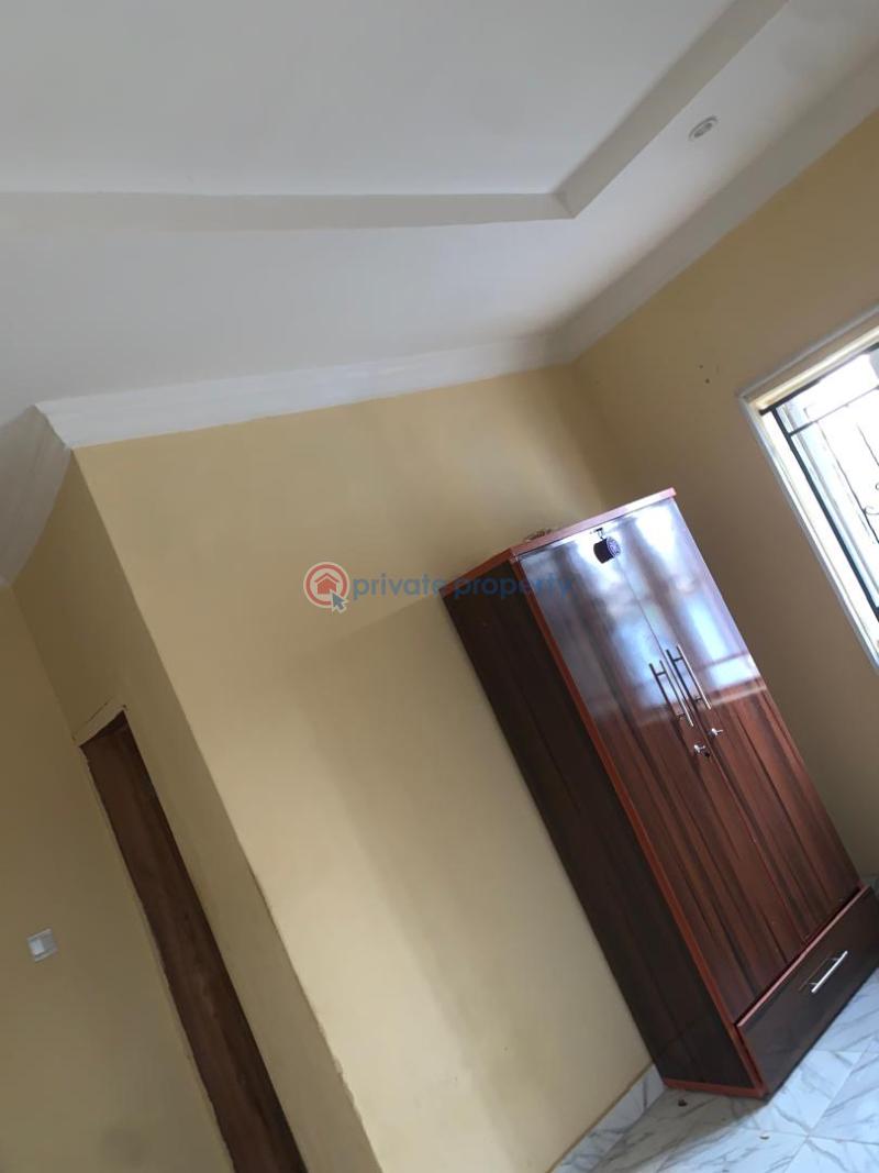 2 bedroom Block Of Flats For Rent Odeku Along Liberty Academy Road Akala Express Ibadan Oyo - 1