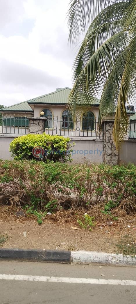 2 bedroom Mini Flat For Rent 69 Ali Akilu Crescent Asokoro Abuja Phase 1  - 4