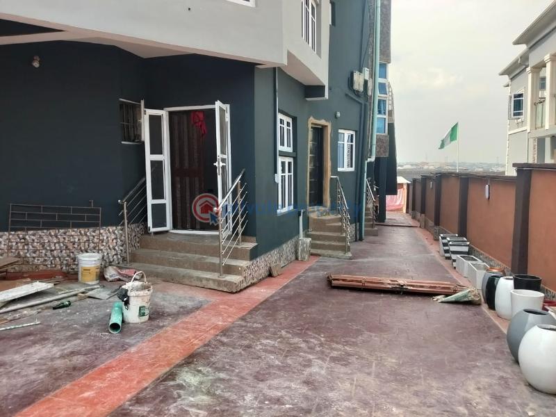 2 bedroom Block Of Flats For Rent Isheri Magodo Berger Ojodu Lagos - 1