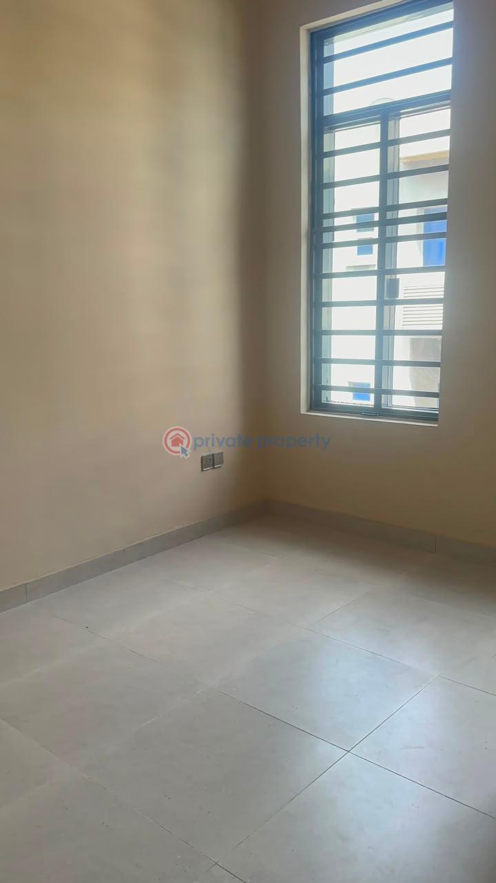 2 bedroom Flat & Apartment For Sale Awuse Estate Opebi Ikeja Lagos - 6
