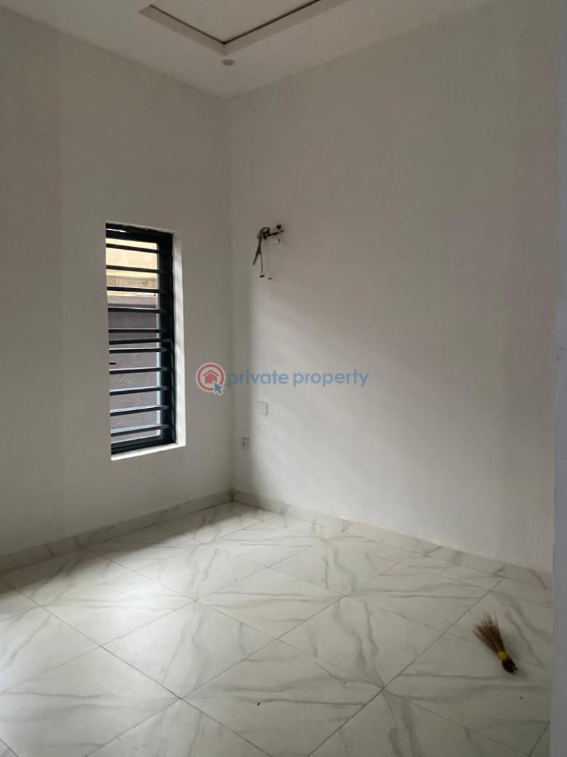 2 bedroom Block Of Flats For Rent Olowora Magodo Kosofe/Ikosi Lagos - 0