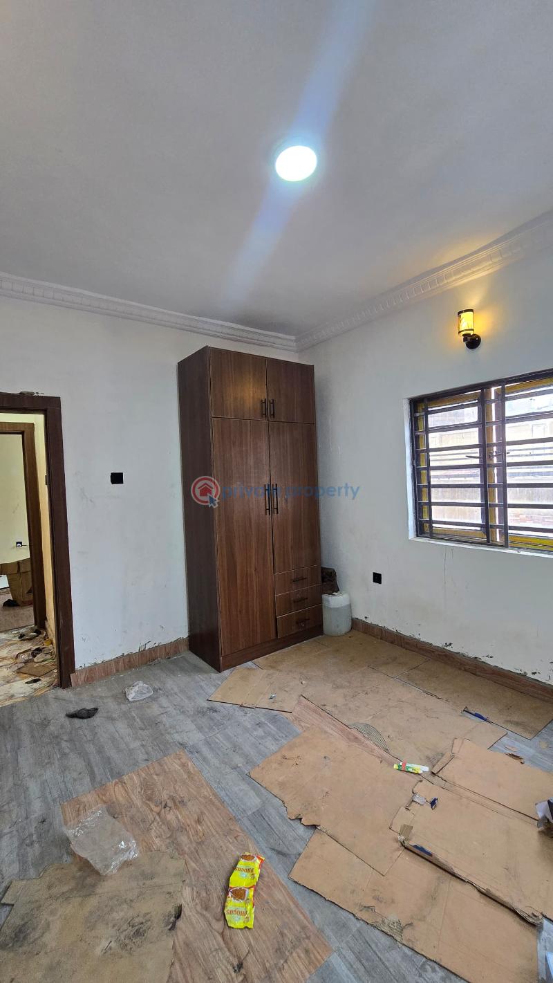 2 bedroom Block Of Flats For Rent Alalubosa Gra, Ibadan Alalubosa Ibadan Oyo - 2