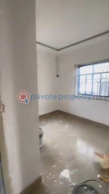 2 bedroom Block Of Flats For Rent 📍 Karounwi Street, Via Oduduwa, Surulere, Lagos Itire-Ikate Surulere Lagos - 12