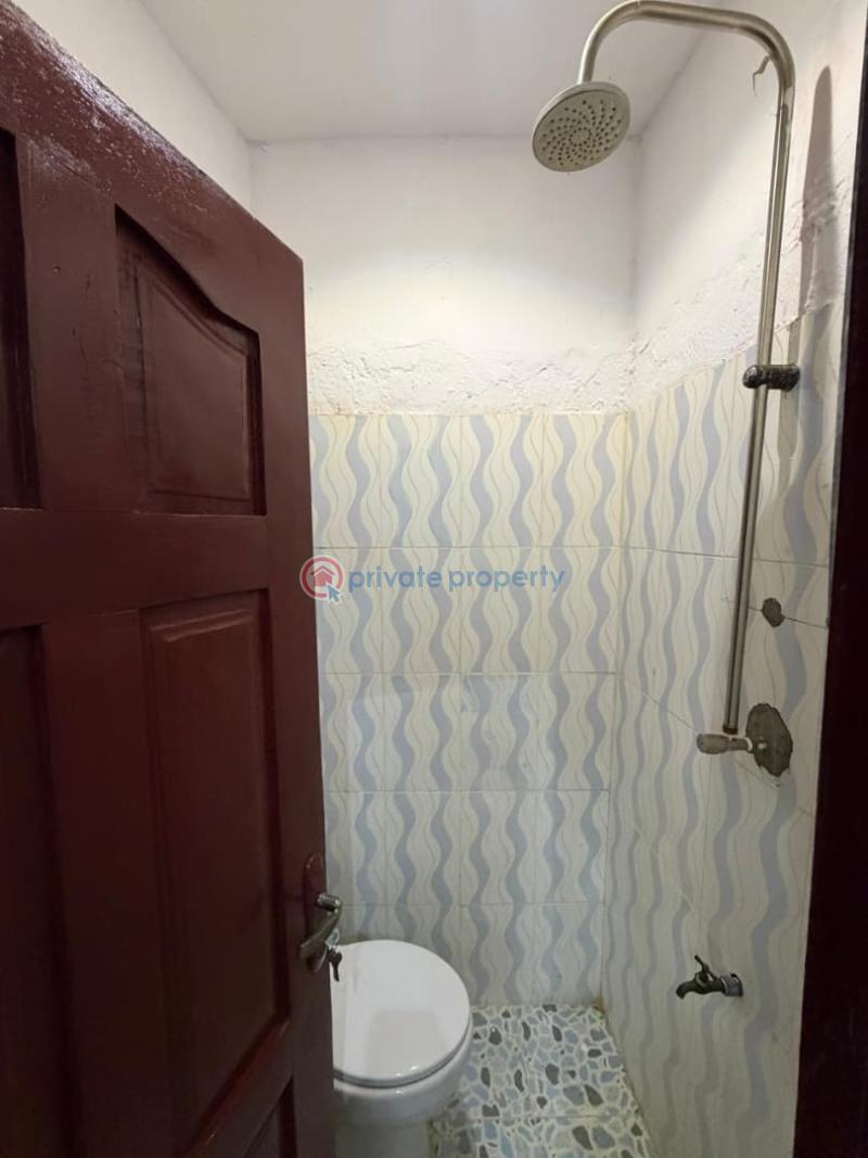 House For Rent At Ikolaba Gra. Ibadan Oyo - 6