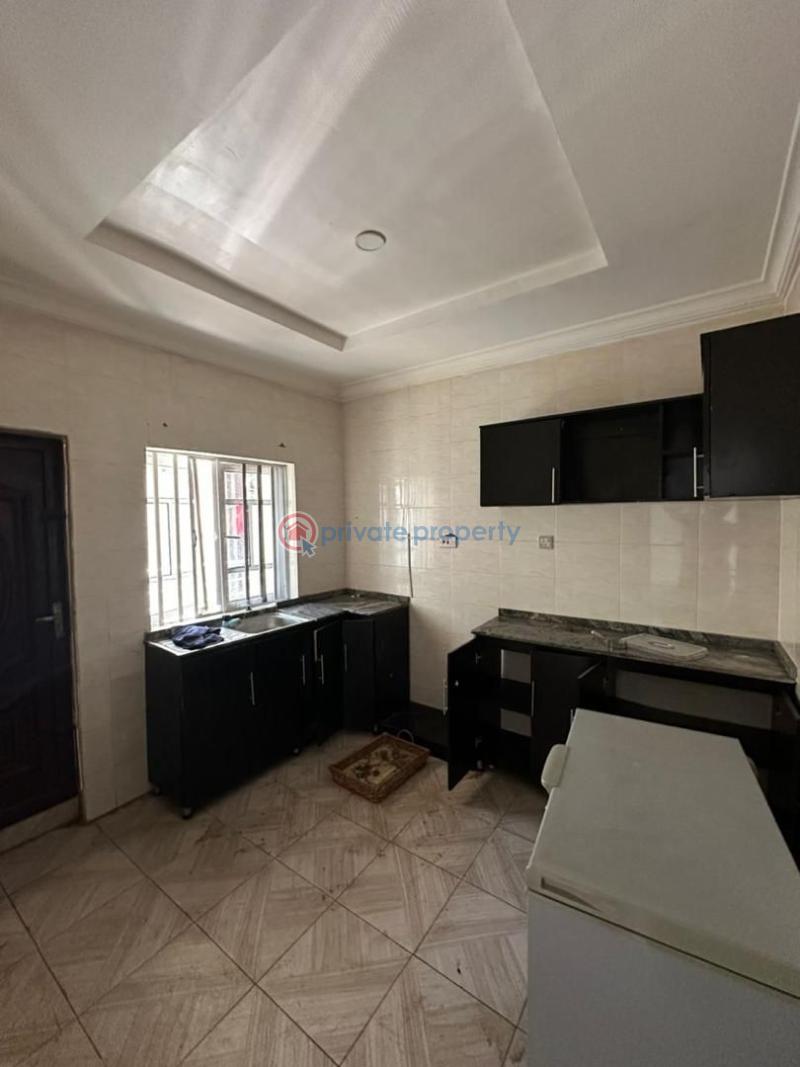 2 bedroom Block Of Flats For Rent Ikolaba Gra, Ibadan Bodija Ibadan Oyo - 0