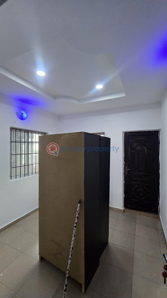 2 bedroom Block Of Flats For Rent Cele, Elewuro, Ojurin, Akobo, Ibadan Akobo Ibadan Oyo - 3
