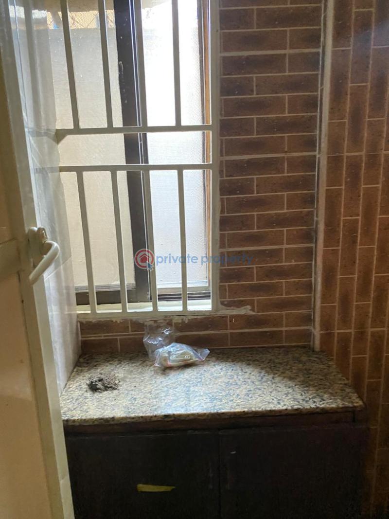 2 bedroom Block Of Flats For Rent Off Lawanson/ojuelegba Road Ojuelegba Surulere Lagos - 5