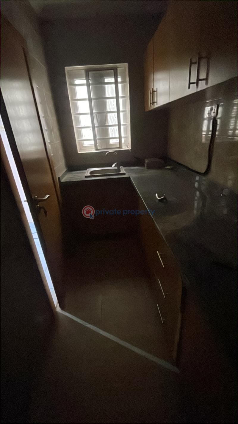 2 bedroom Block Of Flats For Rent Olowora Omole Phase 2 Extension Olowora Ojodu Lagos - 13