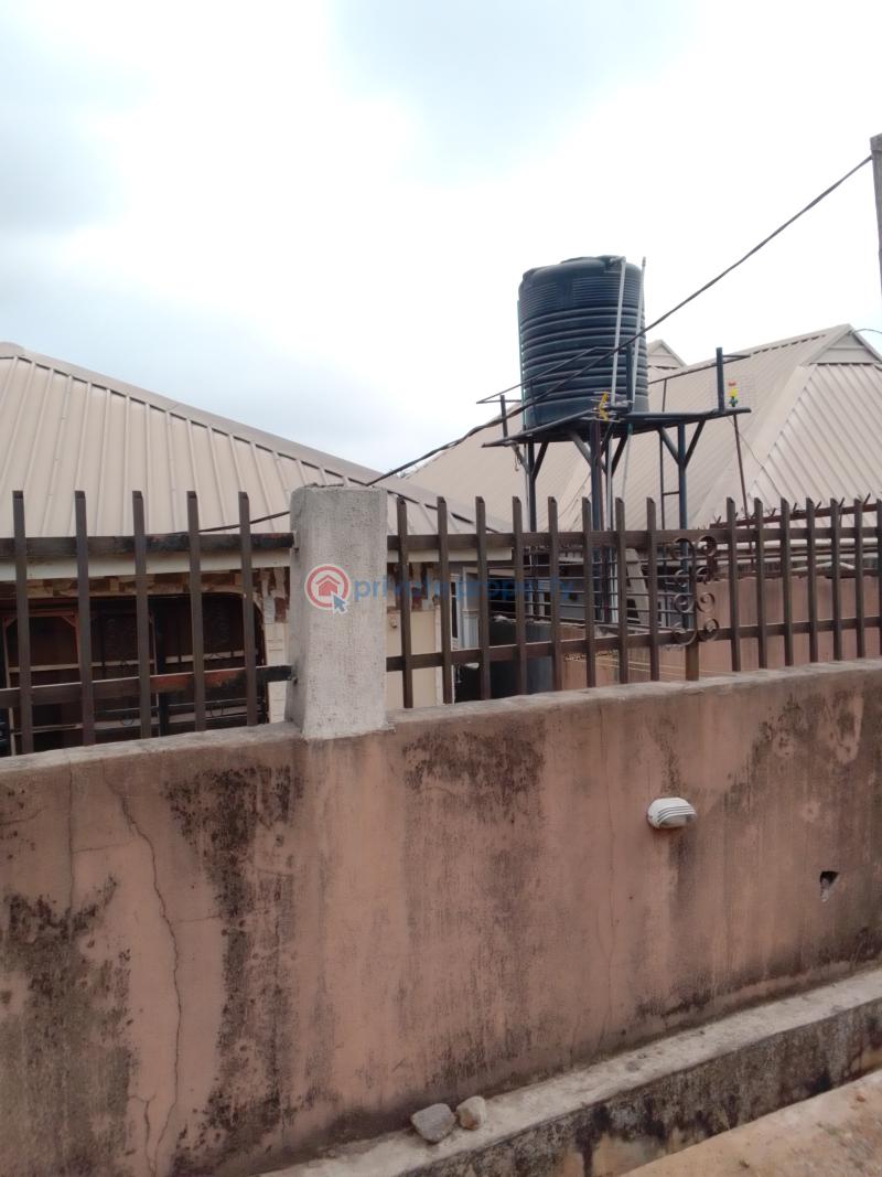 2 bedroom Block Of Flats For Sale Makogi Magboro Obafemi Owode Ogun - 4