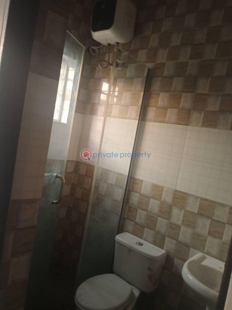 2 bedroom Block Of Flats For Rent Magodo Phase 1 Estate Extension Magodo Kosofe/Ikosi Lagos - 6