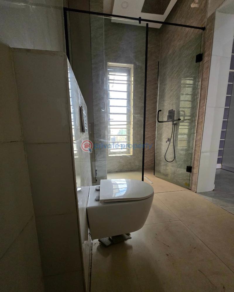 2 bedroom Block Of Flats For Rent Maryland Ikeja Lagos - 5