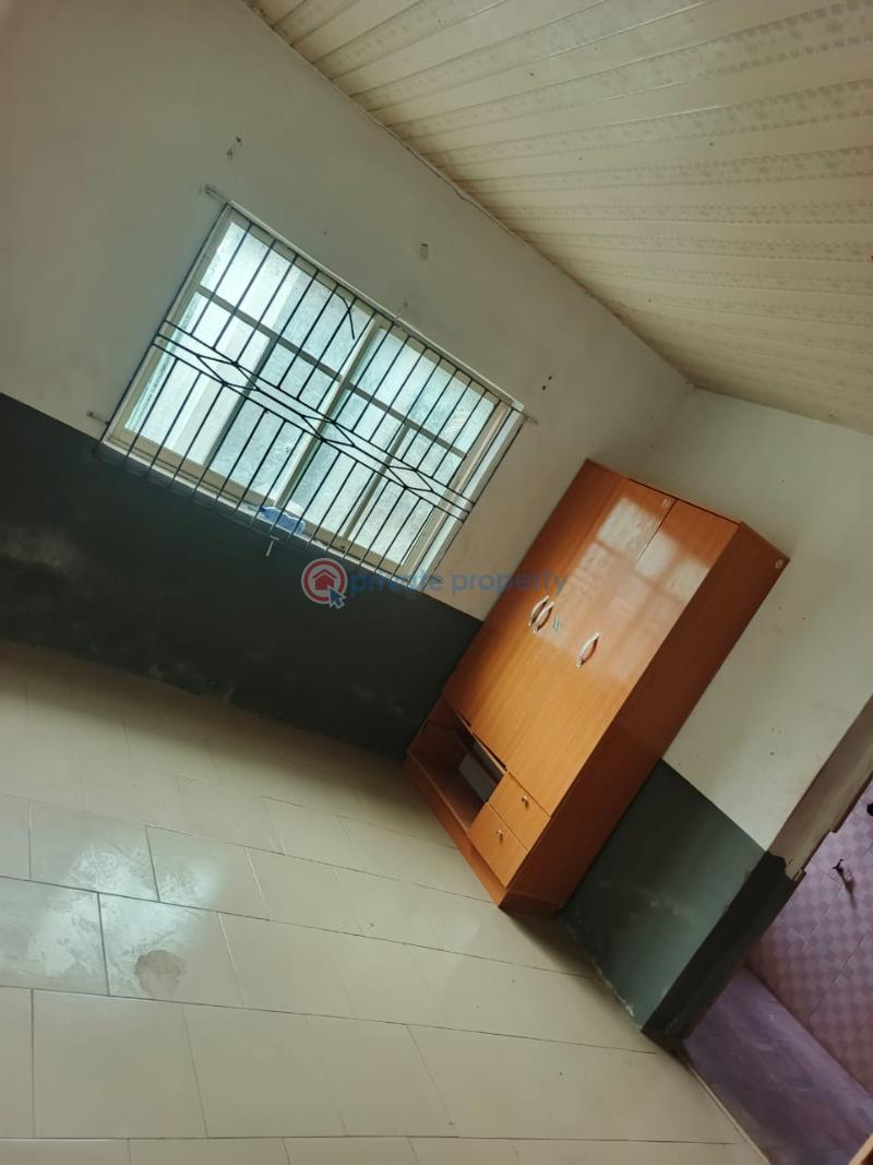 2 bedroom flat at national adegbayi - 1 2 bedroom Block Of Flats For Rent Adegbayi Alakia Alakia Ibadan Oyo - 1