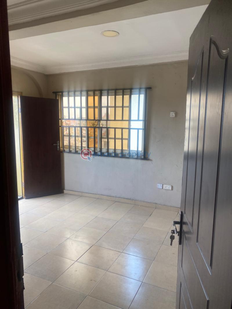2 bedroom Flat & Apartment For Rent Badore Ajah Lagos - 6