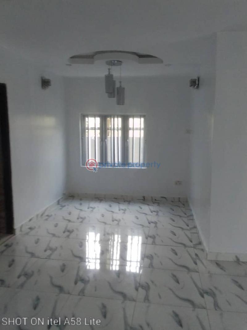 2 bedroom Block Of Flats For Rent Ogudu GRA Ojota Lagos - 3