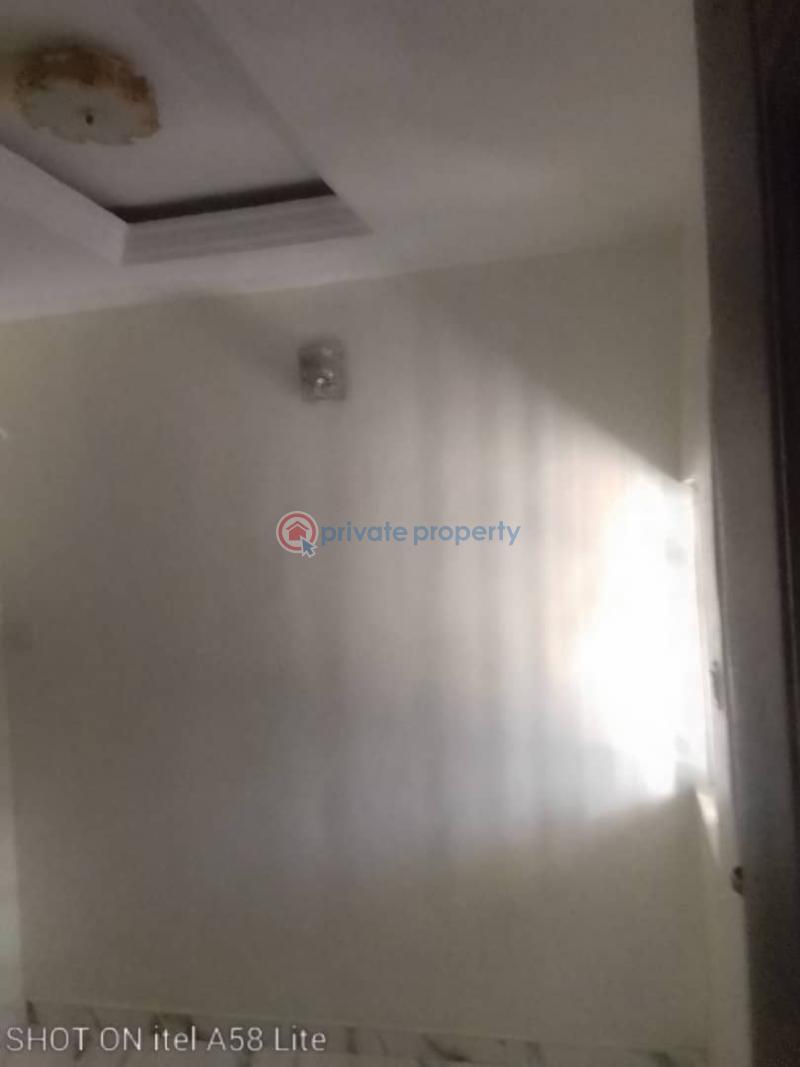 2 bedroom Block Of Flats For Rent Ogudu GRA Ojota Lagos - 4