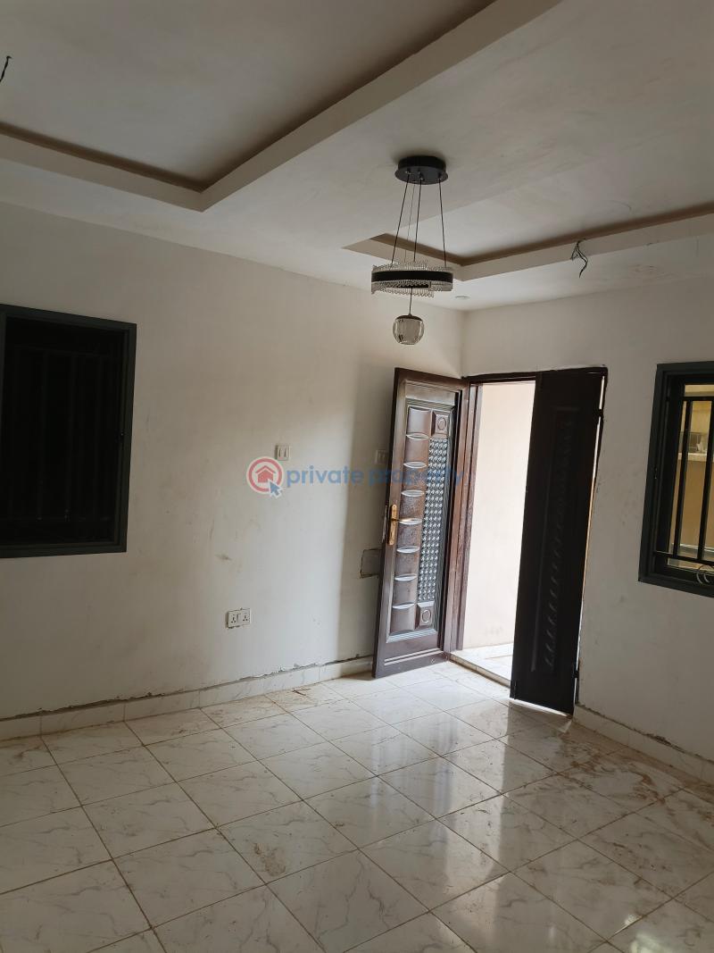 2 bedroom Block Of Flats For Rent Behind Tipper Garage Ketu Ketu Kosofe/Ikosi Lagos - 3