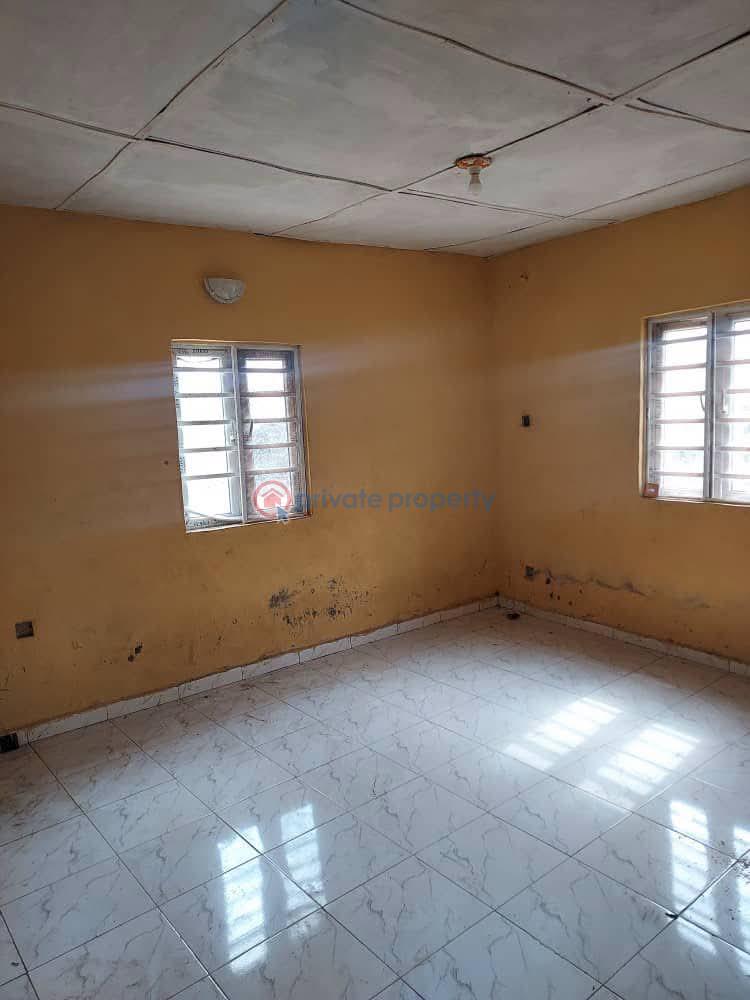2 bedroom Block Of Flats For Rent Adamo Ikorodu Lagos - 1