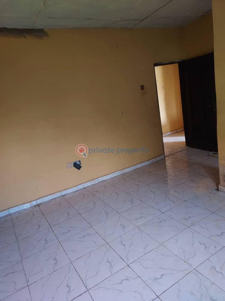 2 bedroom Block Of Flats For Rent Adamo Ikorodu Lagos - 5