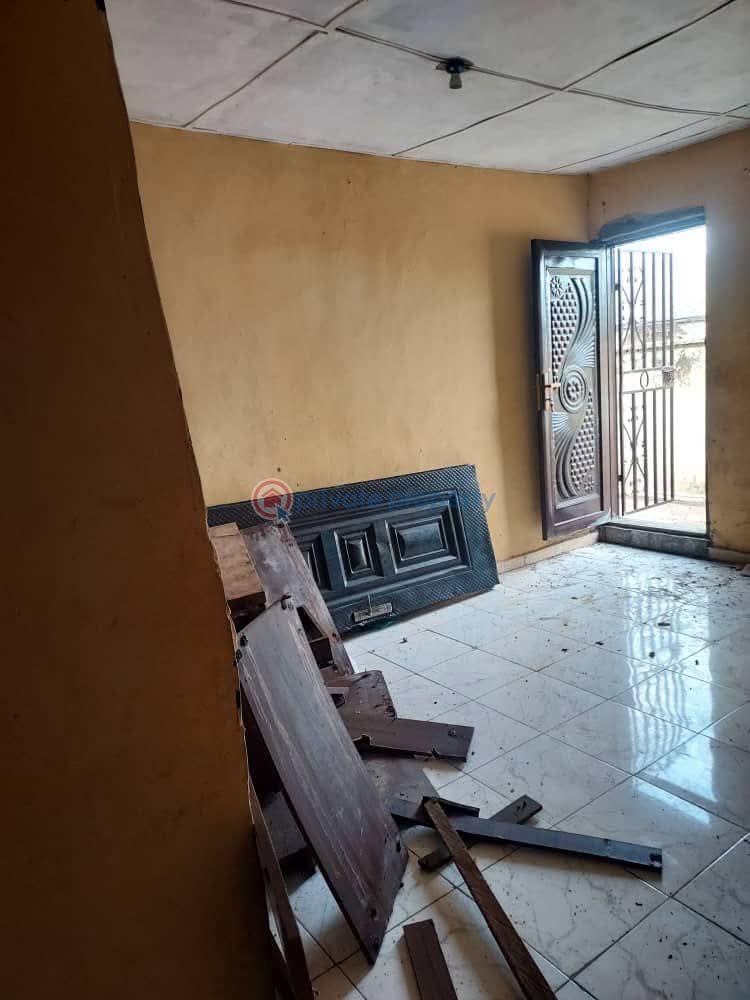 2 bedroom Block Of Flats For Rent Adamo Ikorodu Lagos - 4