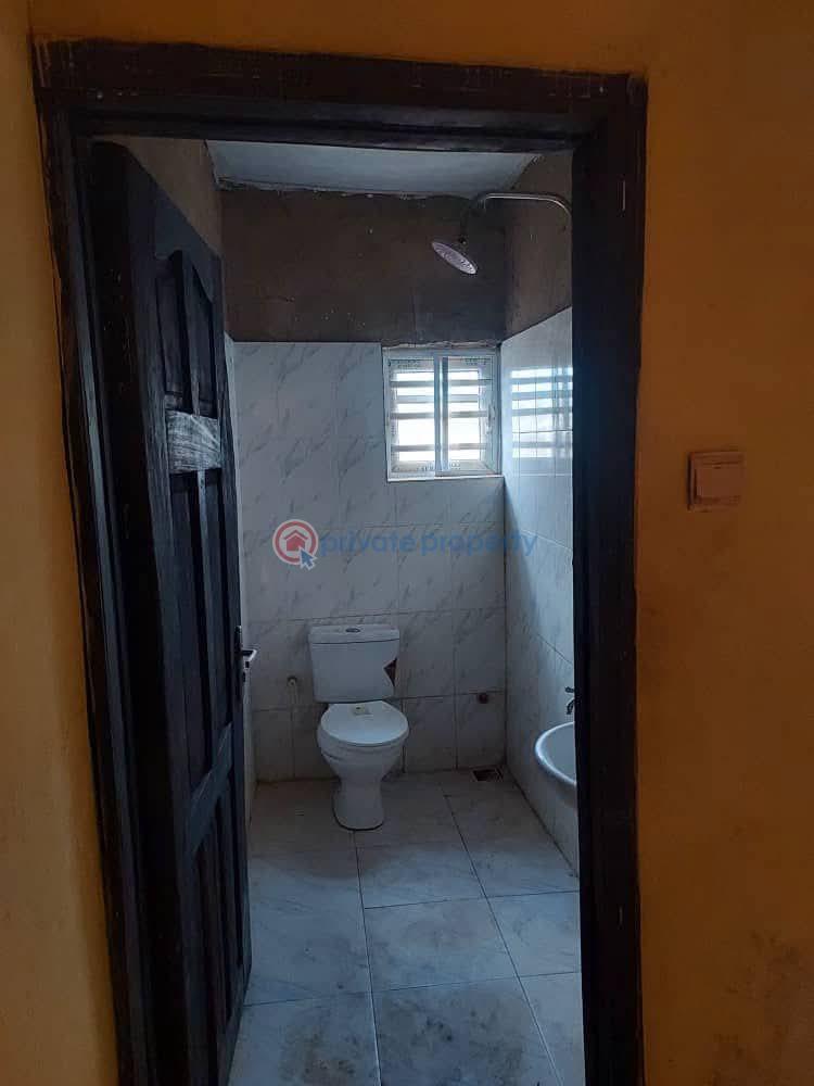 2 bedroom Block Of Flats For Rent Adamo Ikorodu Lagos - 3
