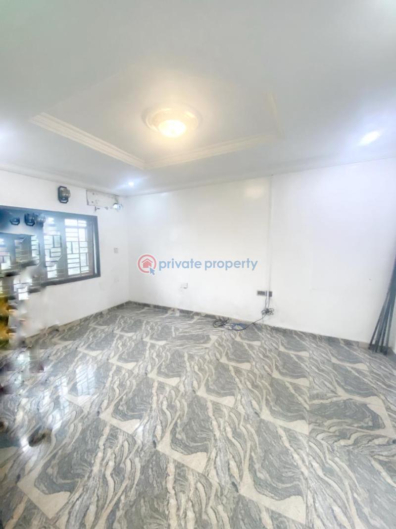 2 bedroom Block Of Flats For Rent Ishefun Ayobo Ipaja Lagos - 0