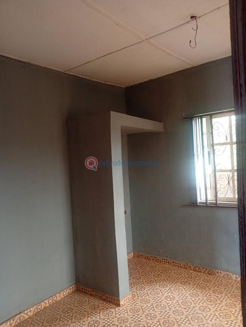 2 bedroom Block Of Flats For Rent Agura Gberigbe Gberigbe Ikorodu Lagos - 1