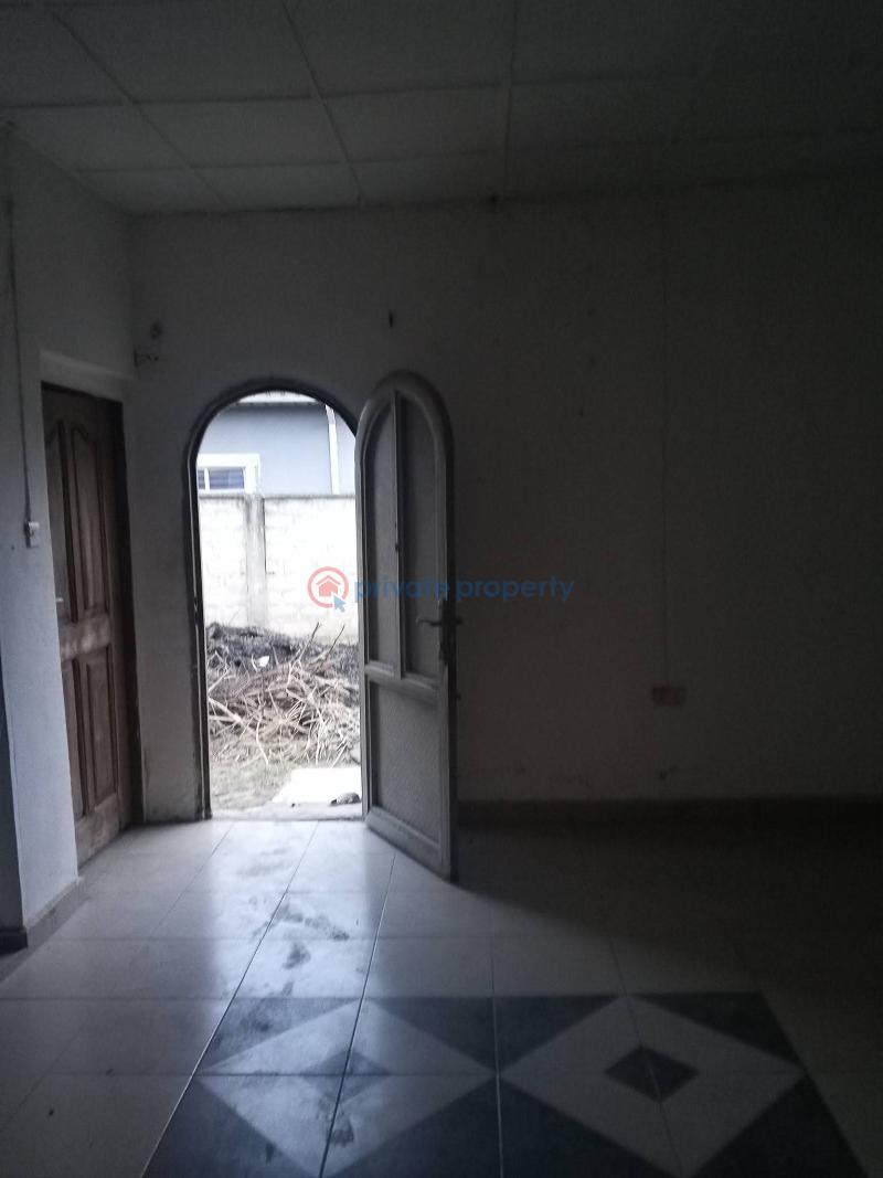 2 bedroom Block Of Flats For Rent Igbogbo Ikorodu Lagos - 1