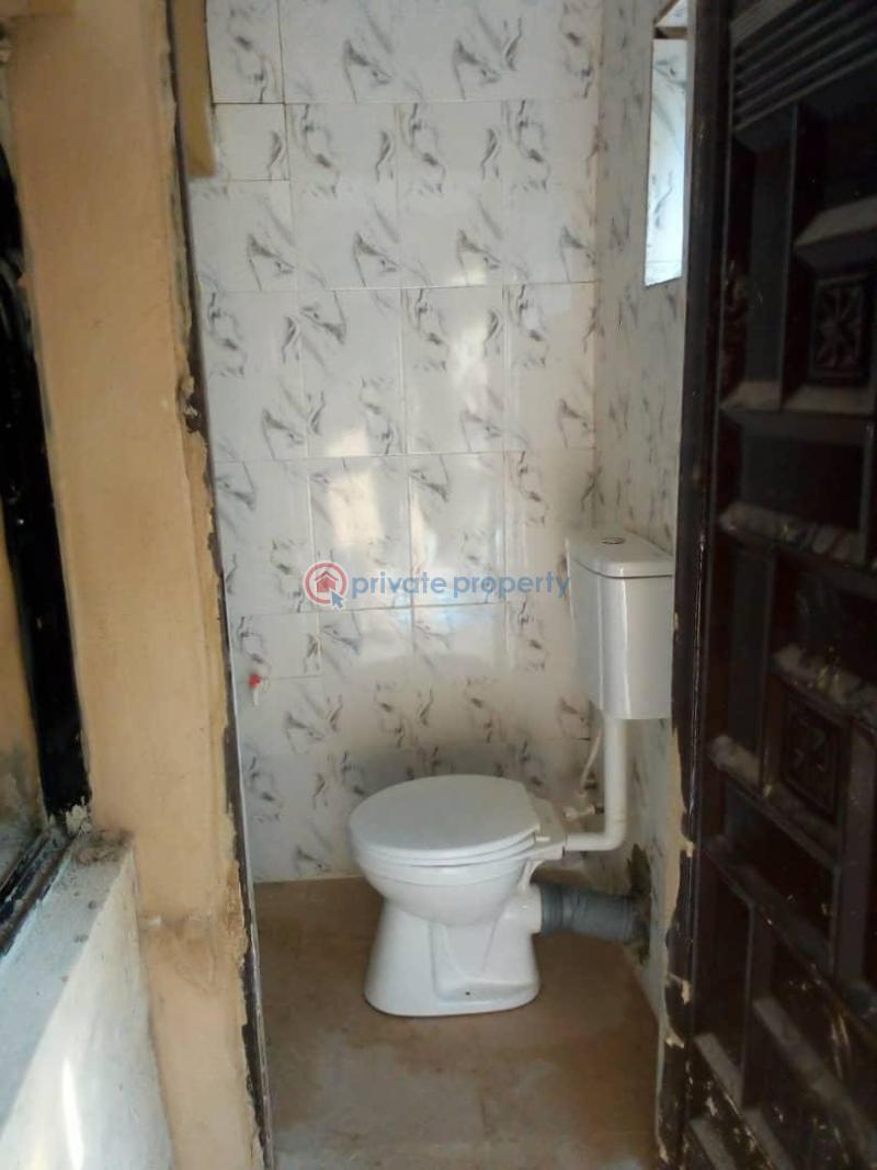 2 bedroom Block Of Flats For Rent Ogudu Ori Oke Goodluck Ogudu Ori-oke Lagos - 5
