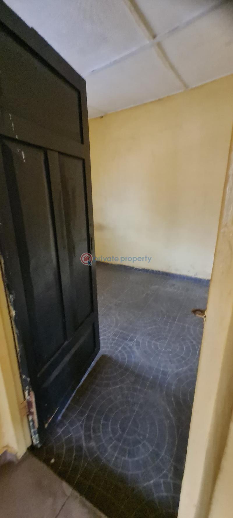2 bedroom Block Of Flats For Rent Sabo Ojodu Berger Berger Ojodu Lagos - 5
