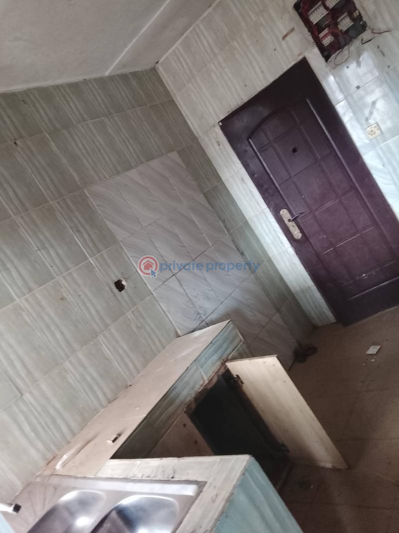2 bedroom Block Of Flats For Rent Iyana Iyesi Ota Sango Ota Ogun - 1